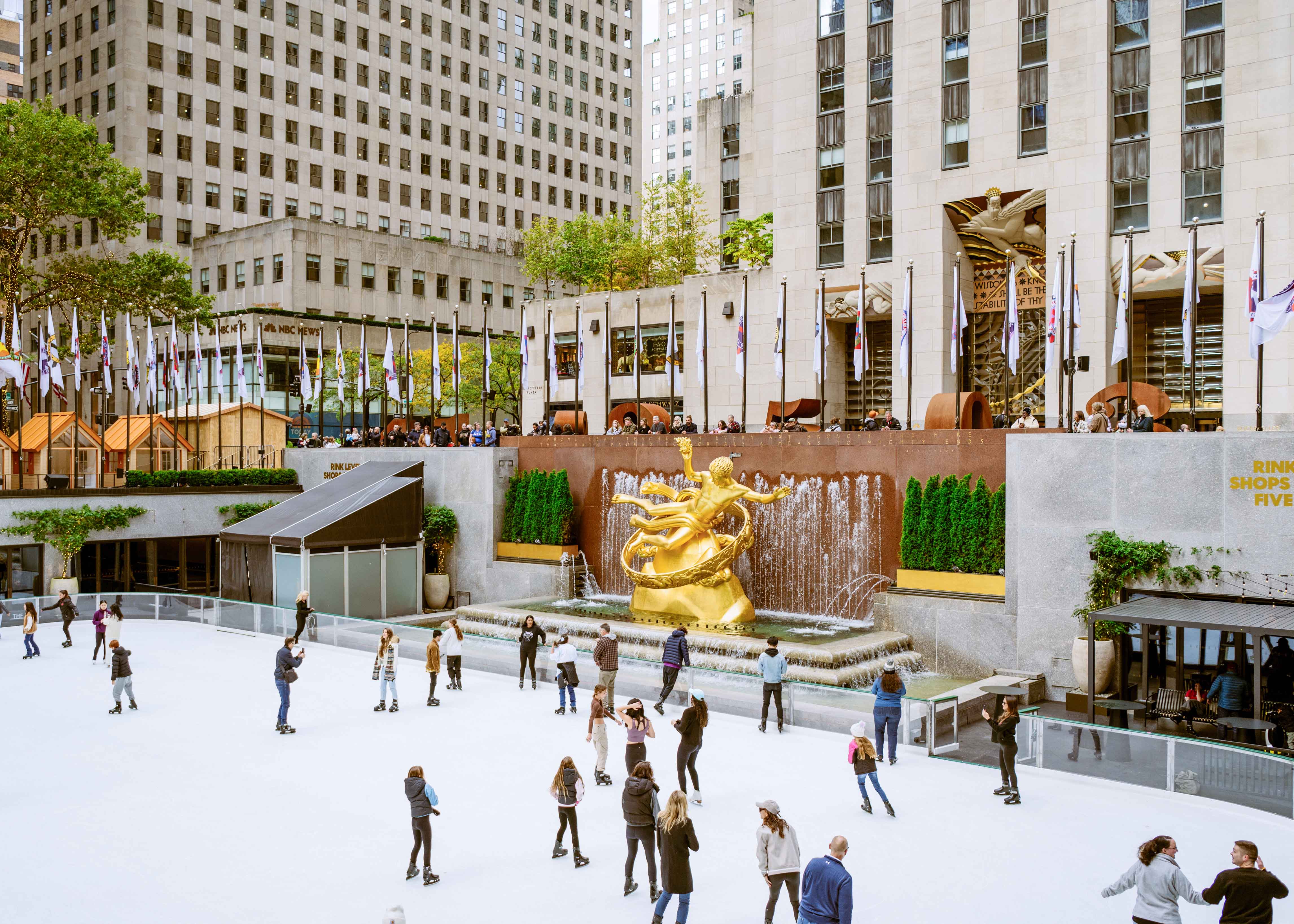 Visiting the Rockefeller Center A Detailed Guide